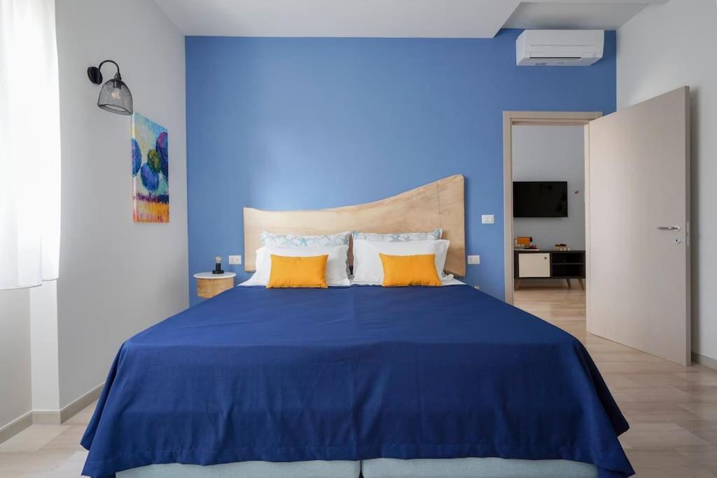 Mediterranea Apartment- Central Station - Free Wifi&Netflix Барі Екстер'єр фото