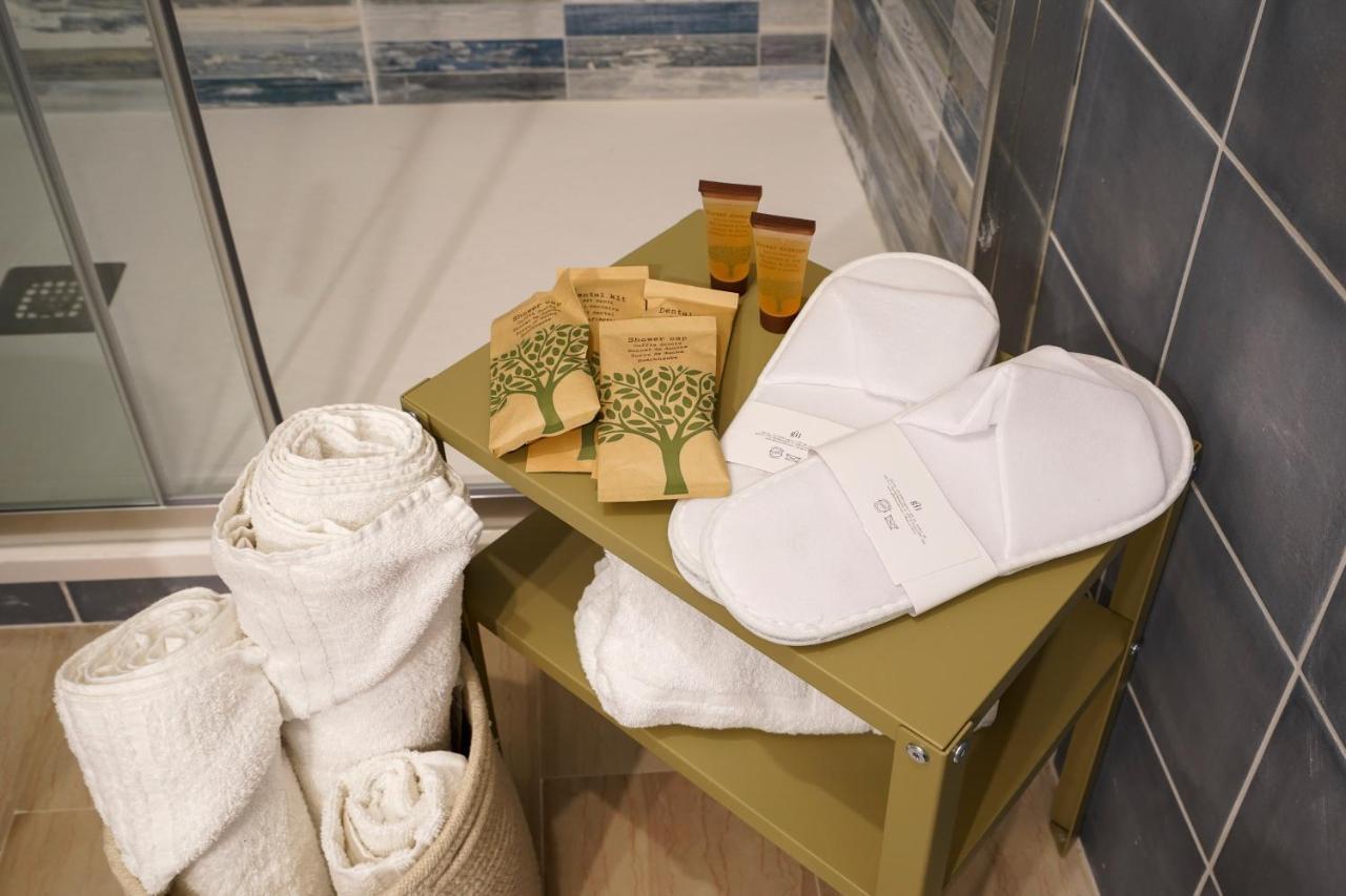 Mediterranea Apartment- Central Station - Free Wifi&Netflix Барі Екстер'єр фото